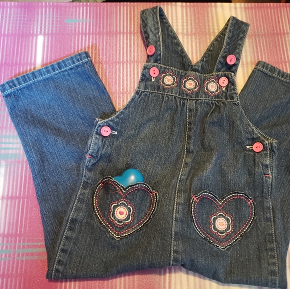 Vintage Overalls Romper with ❤️ heart shapes Pockets 1990s does 70s Denim - Picture 2 of 12